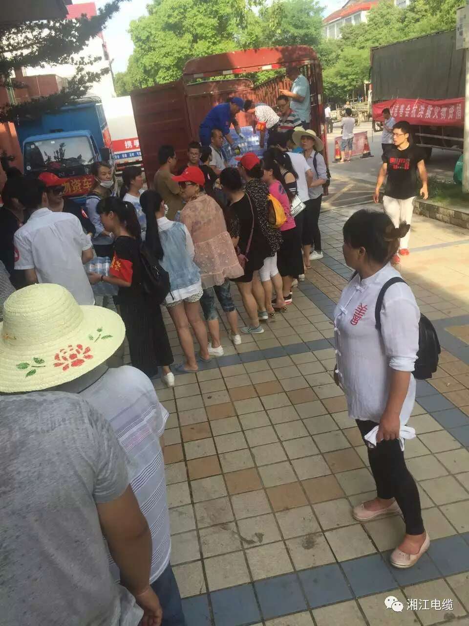 91茄子成品短视频入口支援洪水灾区
