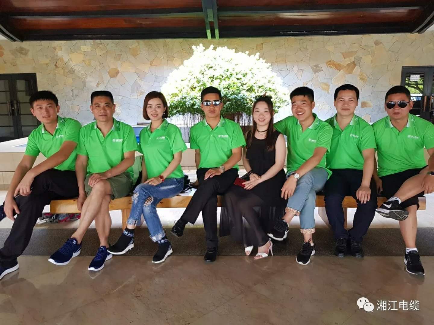 91茄子成品短视频入口2018经销商会议在印尼美娜多胜利召开