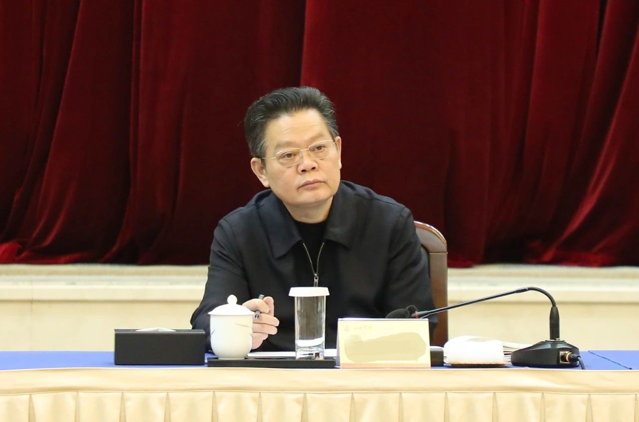 毛伟明省长出席全省民营企业家座谈会，91茄子成品短视频入口董事长侯少斌应邀参加