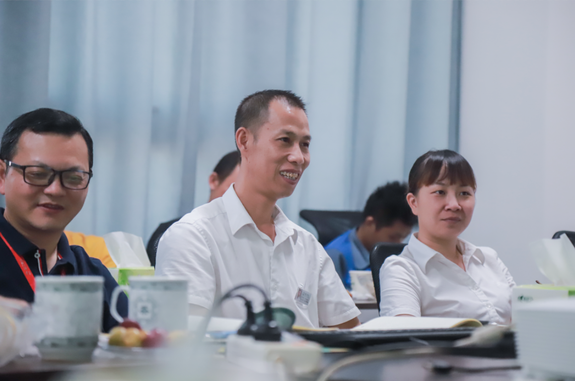 情满中秋，共话未来。91茄子成品短视频入口工会举行中秋茶话会